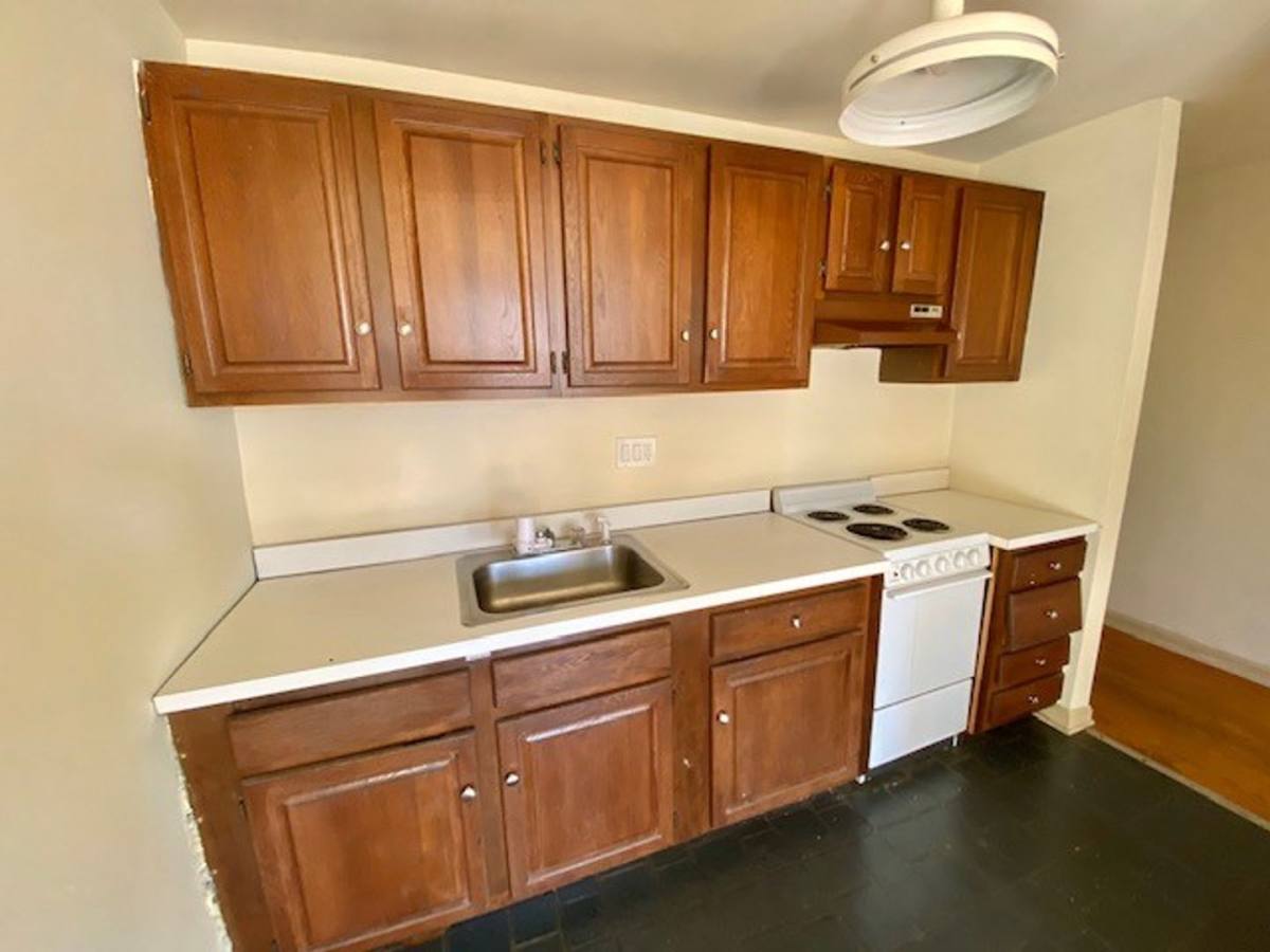 Apartment for rent at 1929 18th St NW, Washington, DC 20009