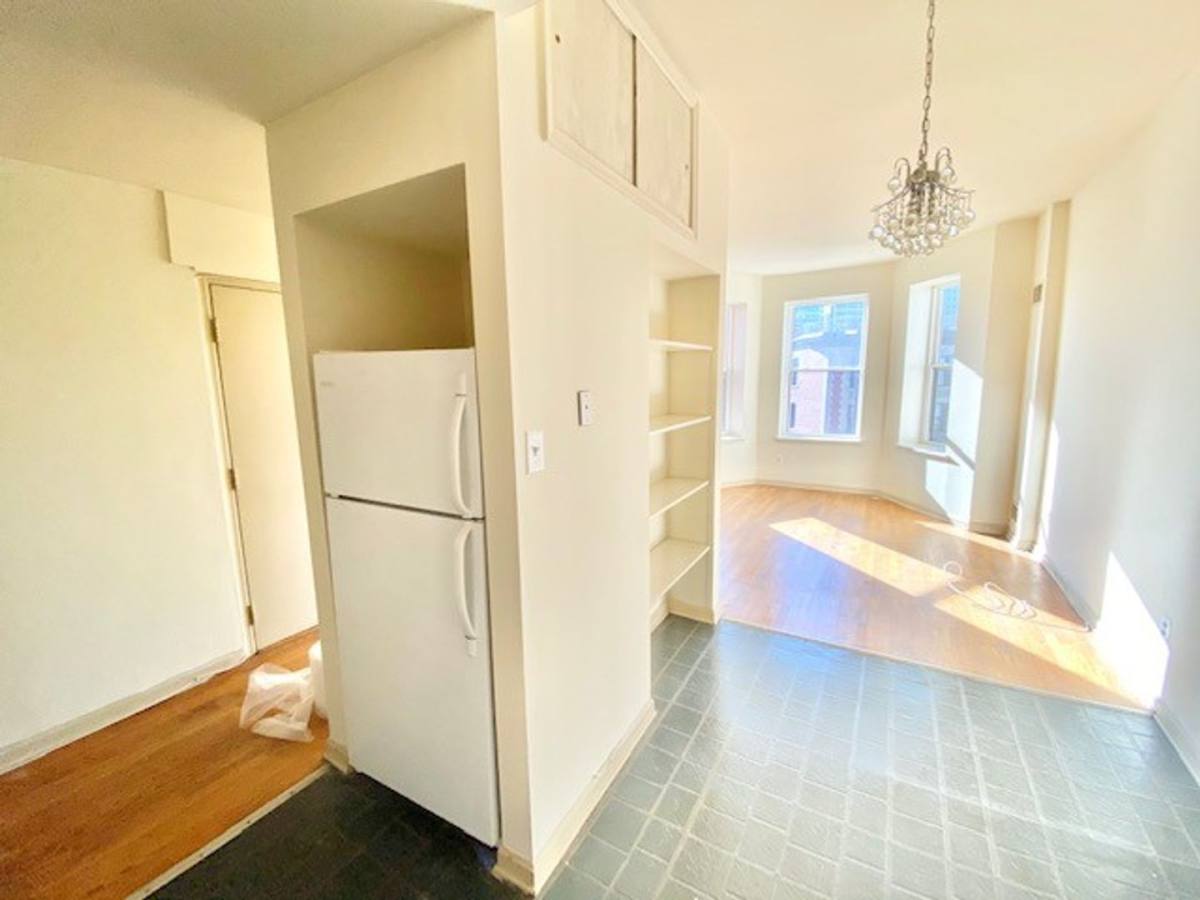 Apartment for rent at 1929 18th St NW, Washington, DC 20009
