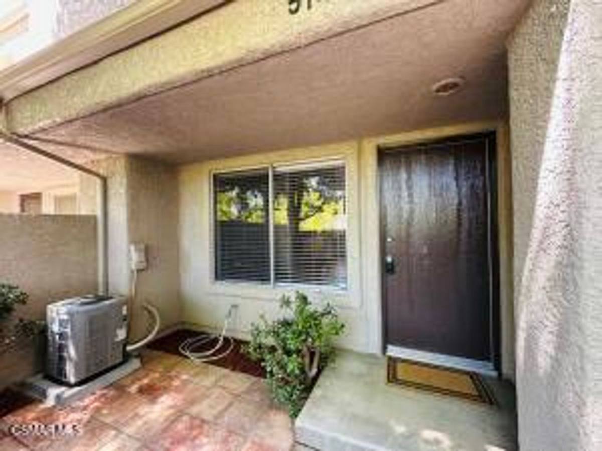 Townhouse for rent at 514 Via Colinas, Thousand Oaks, CA 91362