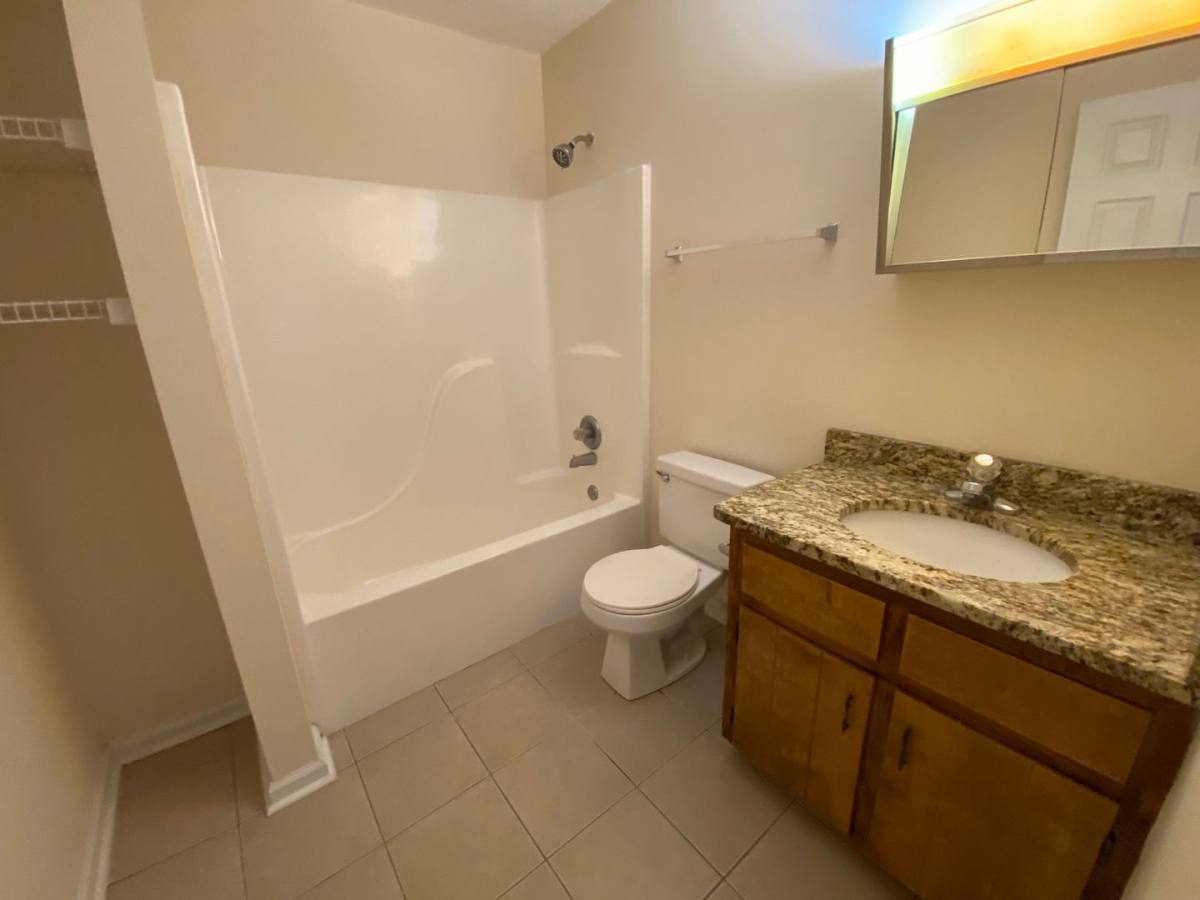 House for rent at 105 Hunters Run Rd, Athens, GA 30606