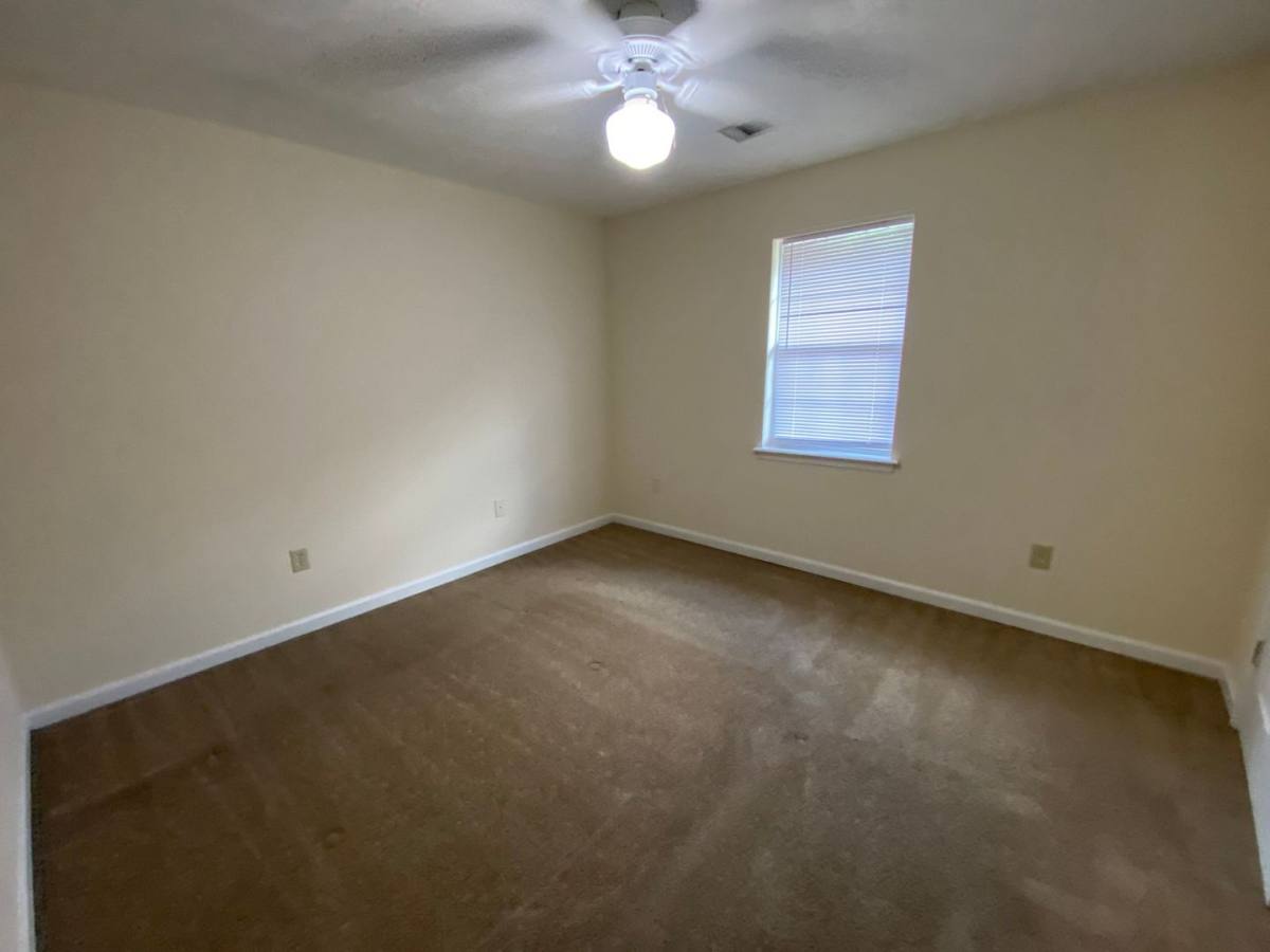 House for rent at 105 Hunters Run Rd, Athens, GA 30606