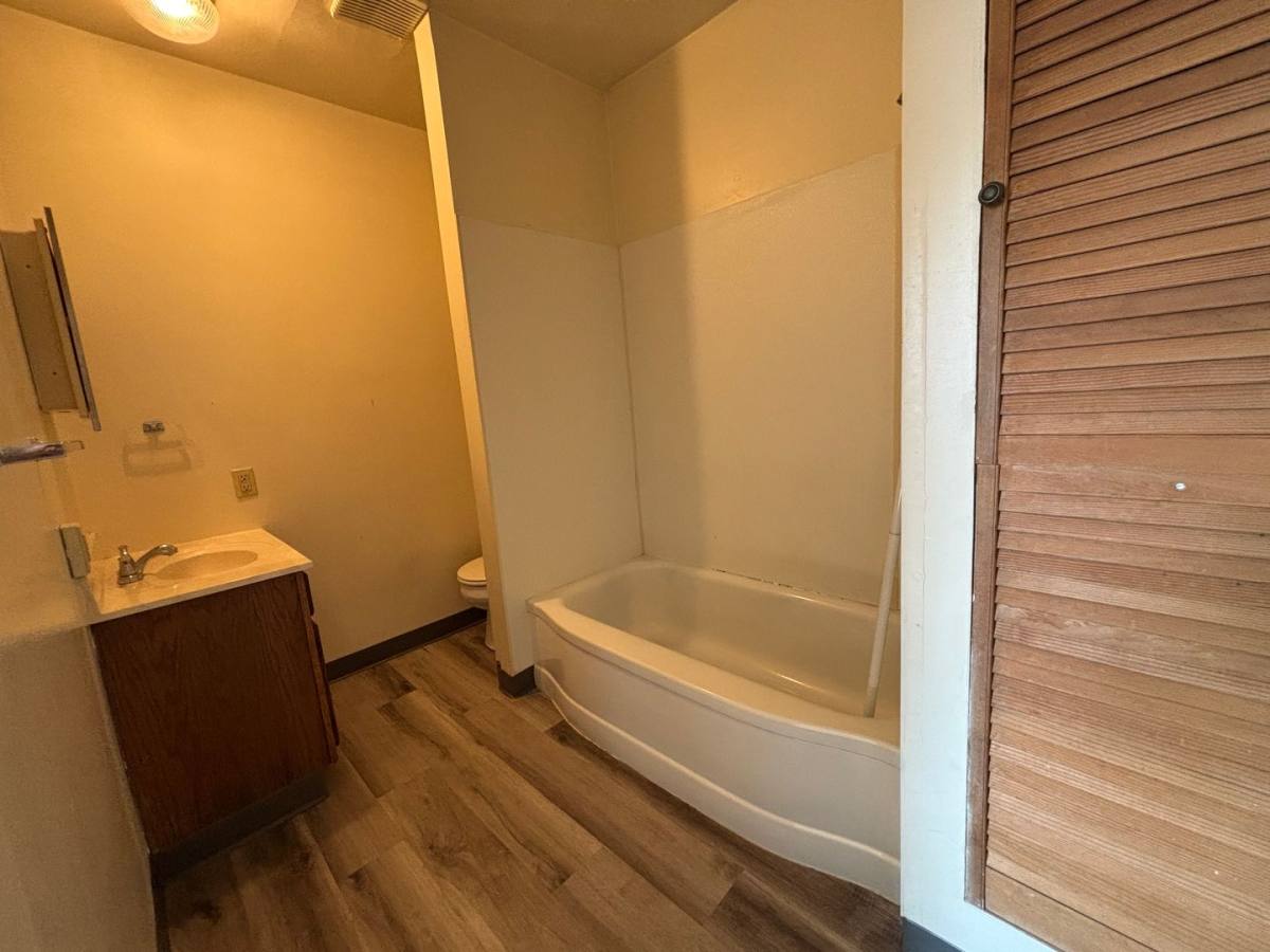 Apartment for rent at 122 Shenango St, Greenville, PA 16125