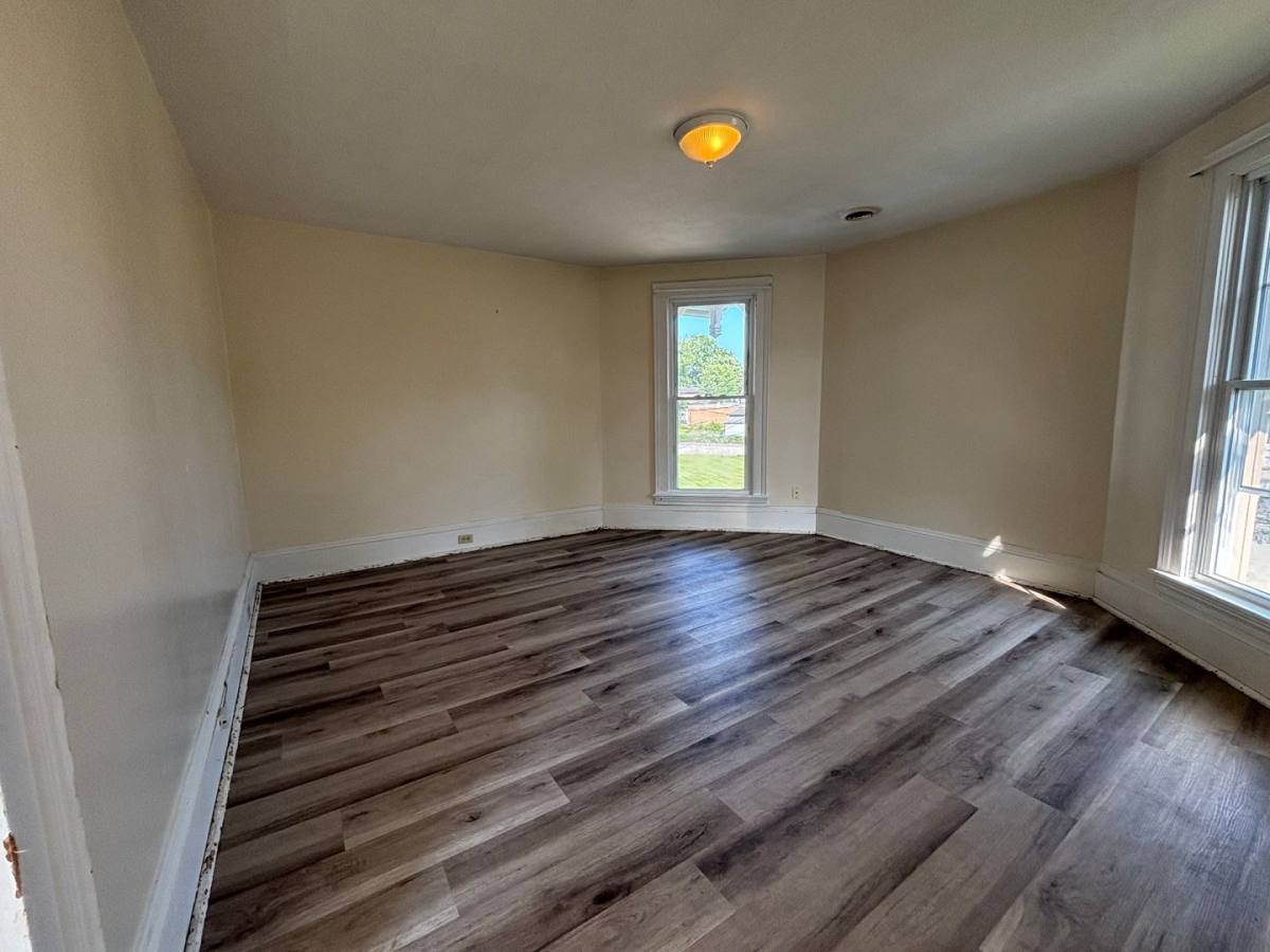Apartment for rent at 122 Shenango St, Greenville, PA 16125