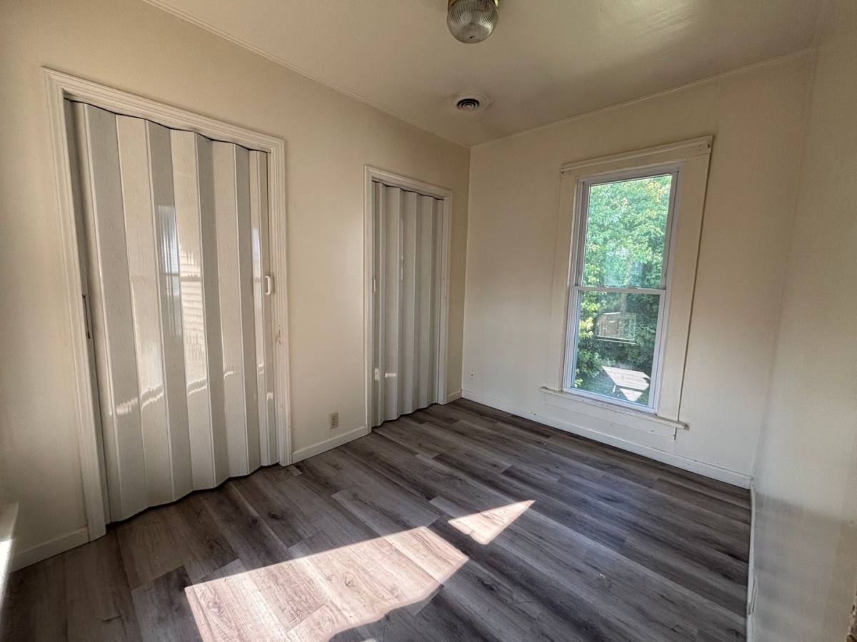 Apartment for rent at 122 Shenango St, Greenville, PA 16125