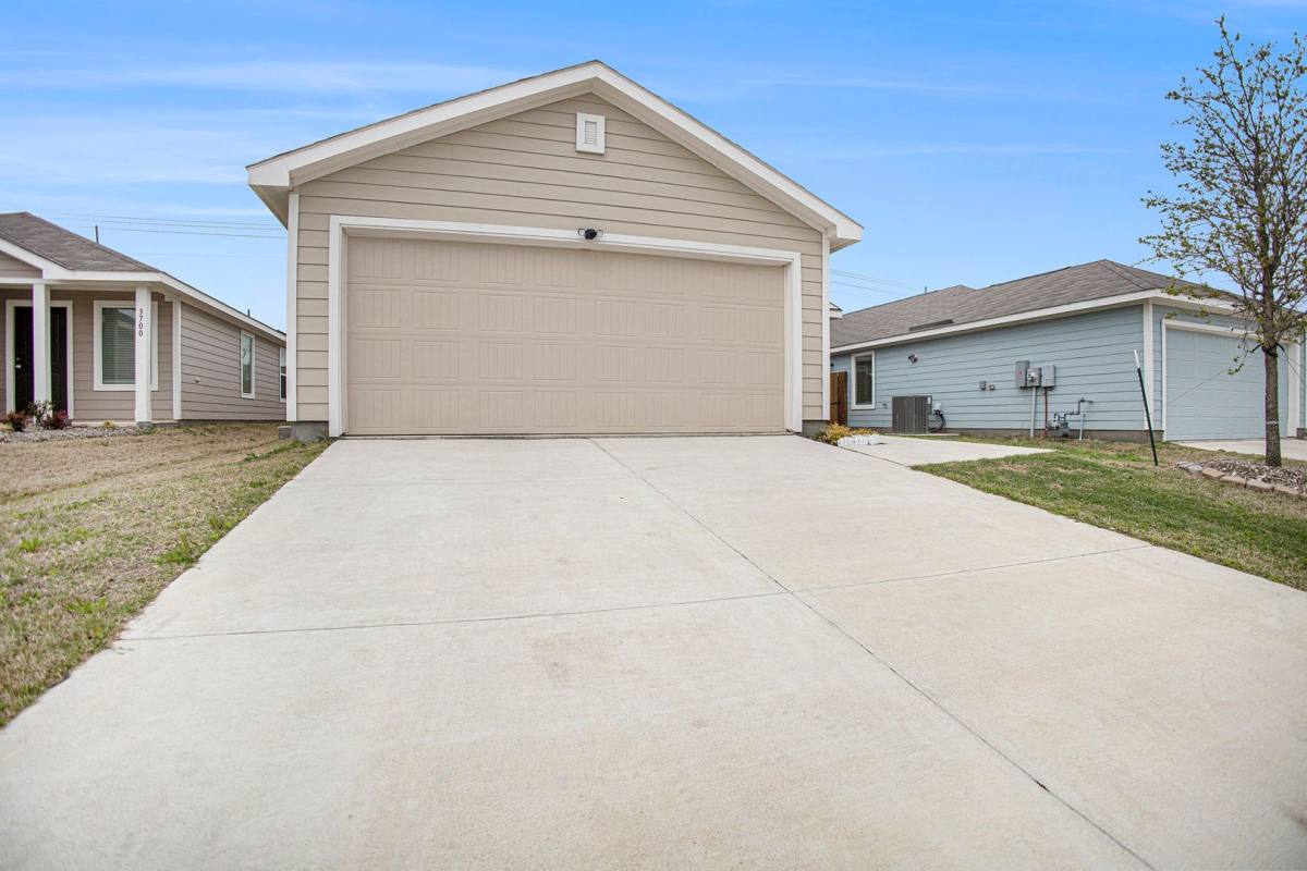 House for rent at 3624 Bluebird Lane, McKinney, TX 75071