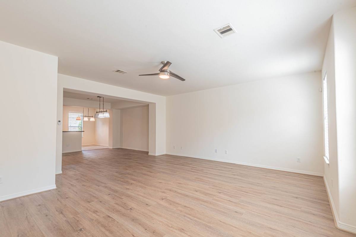 Townhouse for rent at 8117 Silverton Creek Lane, Houston, TX 77040