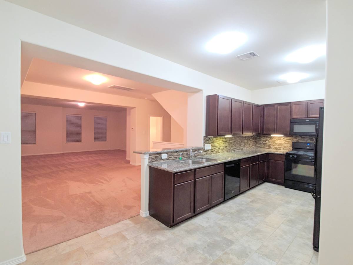 Townhouse for rent at 8117 Silverton Creek Lane, Houston, TX 77040