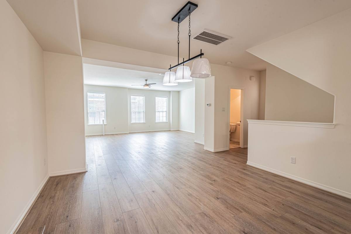 Townhouse for rent at 8117 Silverton Creek Lane, Houston, TX 77040