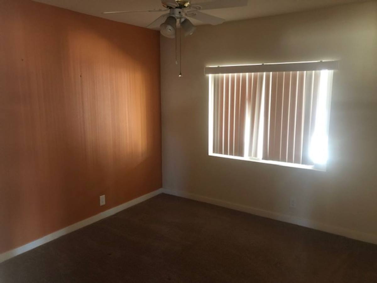 House for rent at 25424 S Wyoming Ave, Chandler, AZ 85248