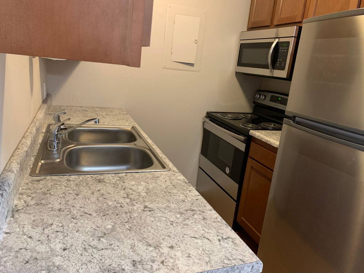 Apartment for rent at 136 Bennett Ave, Council Bluffs, IA 51503