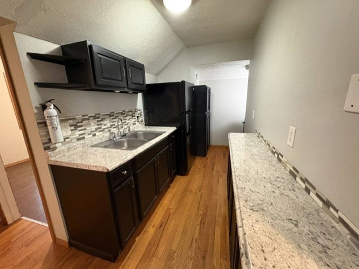 Apartment for rent at 653 Sherman St, Akron, OH 44311