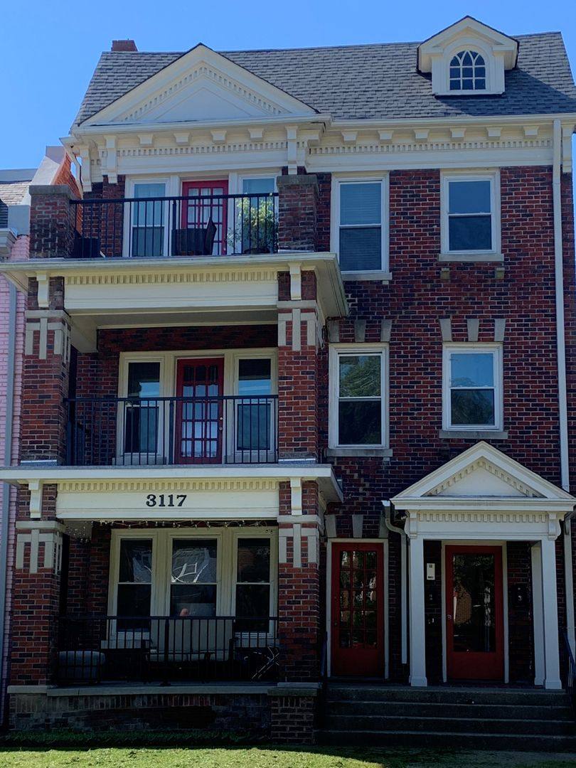 Apartment for rent at 3117 Grove Ave, Richmond, VA 23221