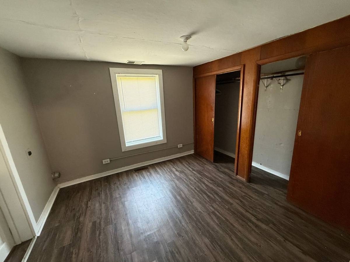 Apartment for rent at 1503 W 16th St, Muncie, IN 47302