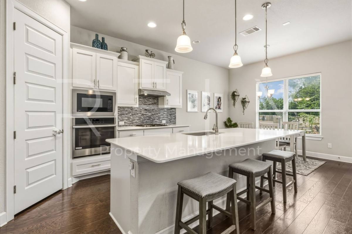 House for rent at 240 Cross Timbers Dr, Georgetown, TX 78628