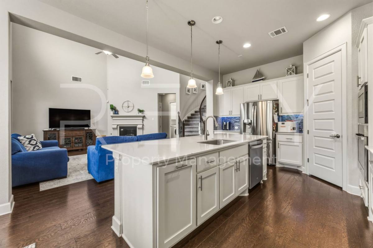 House for rent at 240 Cross Timbers Dr, Georgetown, TX 78628