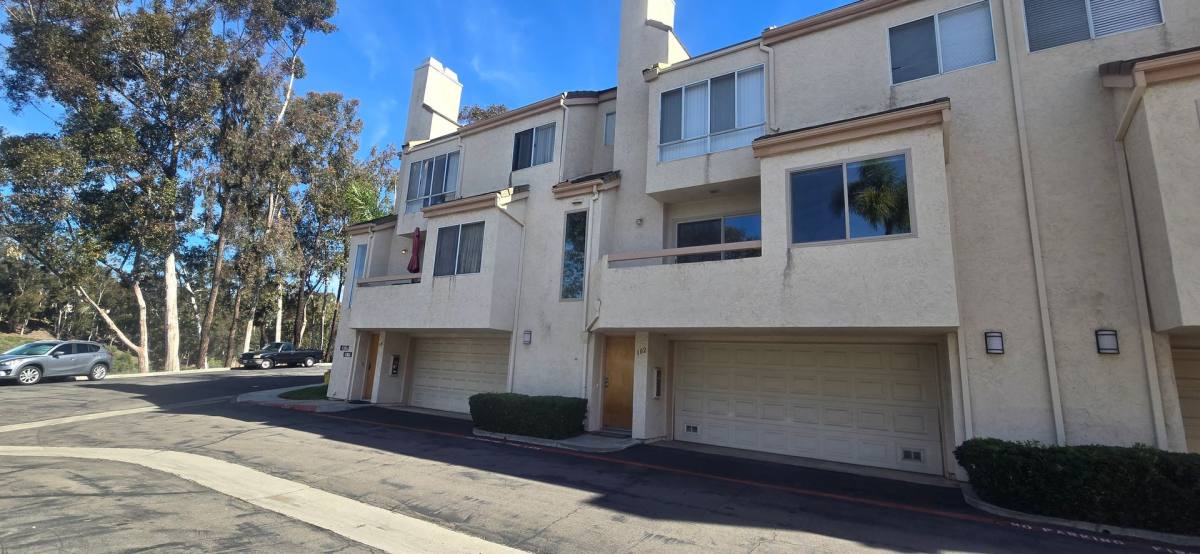 Apartment for rent at 6110 Calle Mariselda, San Diego, CA 92124