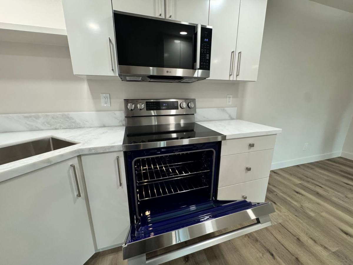 Apartment for rent at 6110 Calle Mariselda, San Diego, CA 92124
