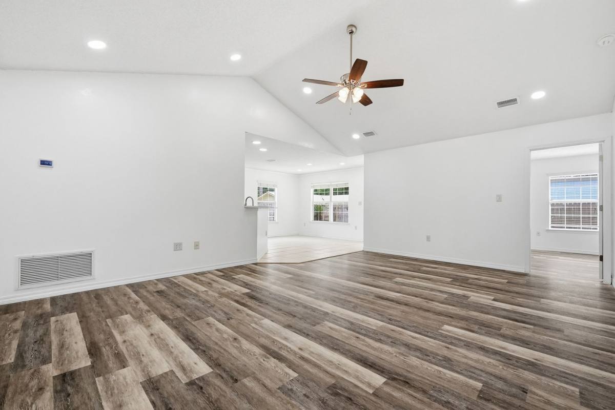 House for rent at 1755 Hopper St, Niceville, FL 32578