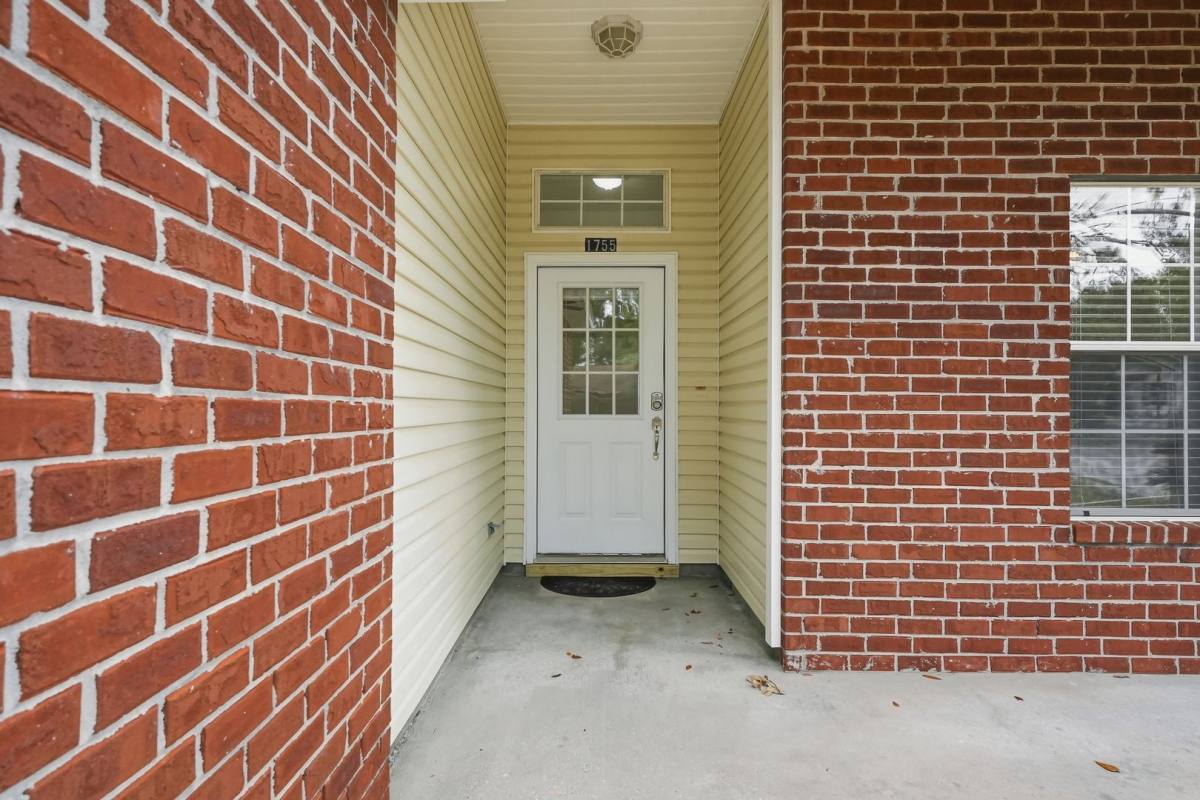 House for rent at 1755 Hopper St, Niceville, FL 32578