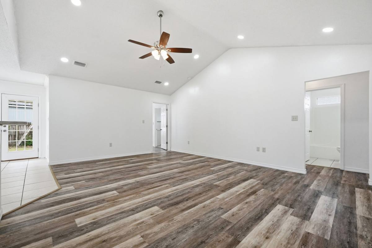 House for rent at 1755 Hopper St, Niceville, FL 32578