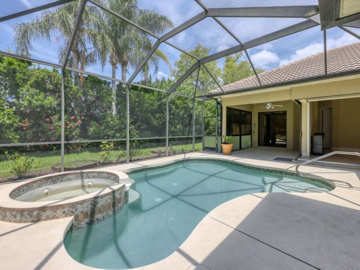 House for rent at 4688 Tuscana Dr, Sarasota, FL 34241