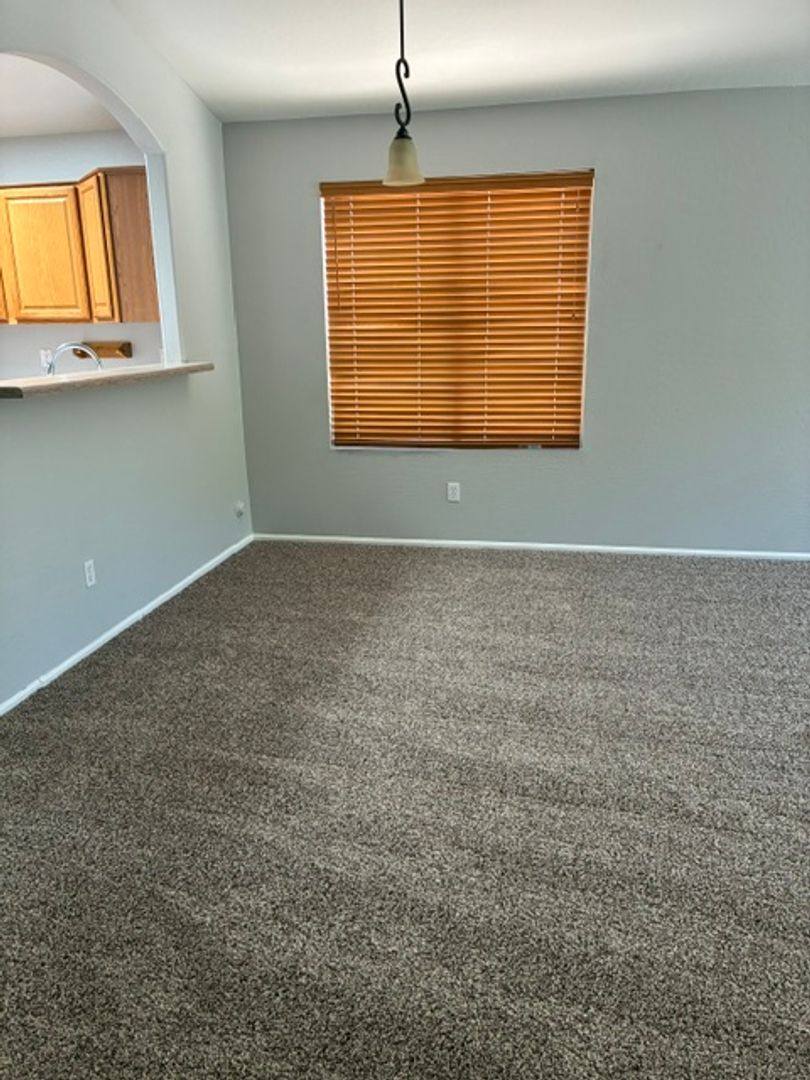 House for rent at 529 E Cantebria Dr, Gilbert, AZ 85296