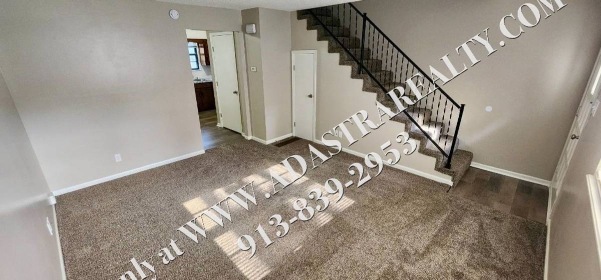House for rent at 715 6th Ave, Leavenworth, KS 66048