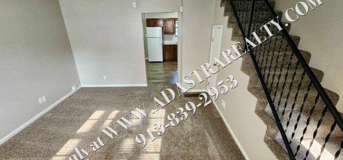 House for rent at 715 6th Ave, Leavenworth, KS 66048