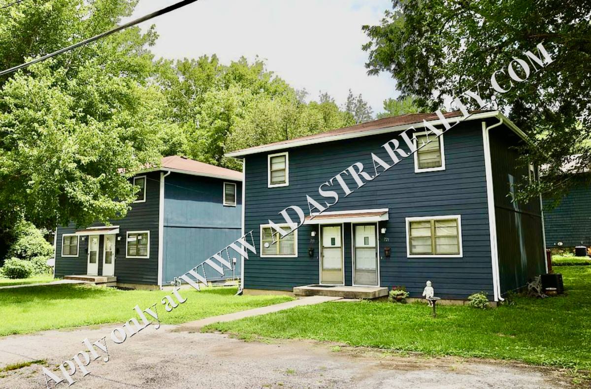 House for rent at 715 6th Ave, Leavenworth, KS 66048