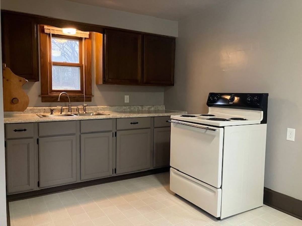 Apartment for rent at 504 Storle Ave, Burlington, WI 53105