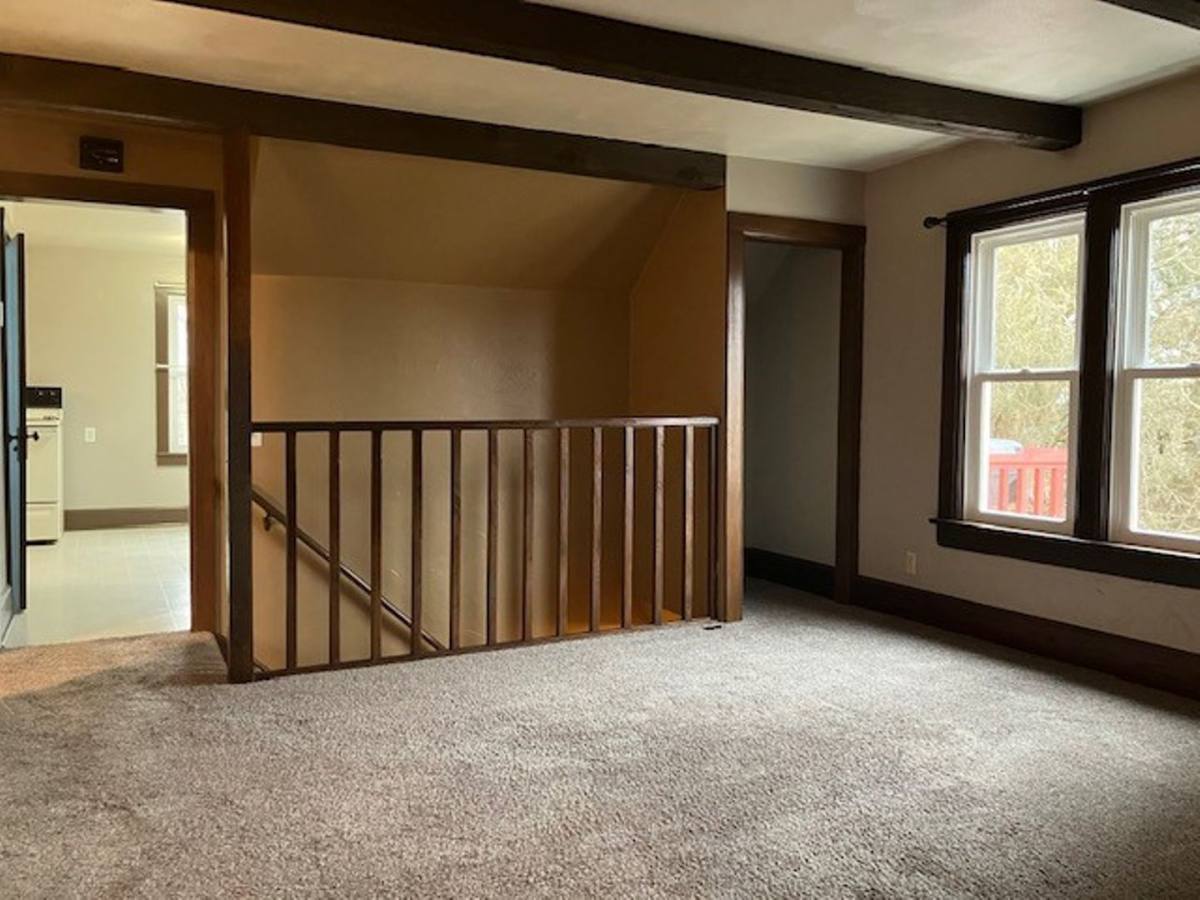Apartment for rent at 504 Storle Ave, Burlington, WI 53105