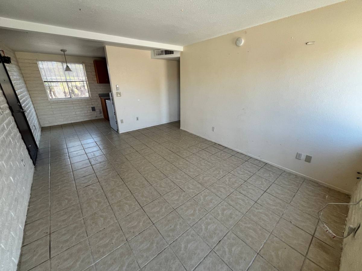 Apartment for rent at 2950-2964 N Geronimo Ave, Tucson, AZ 85705