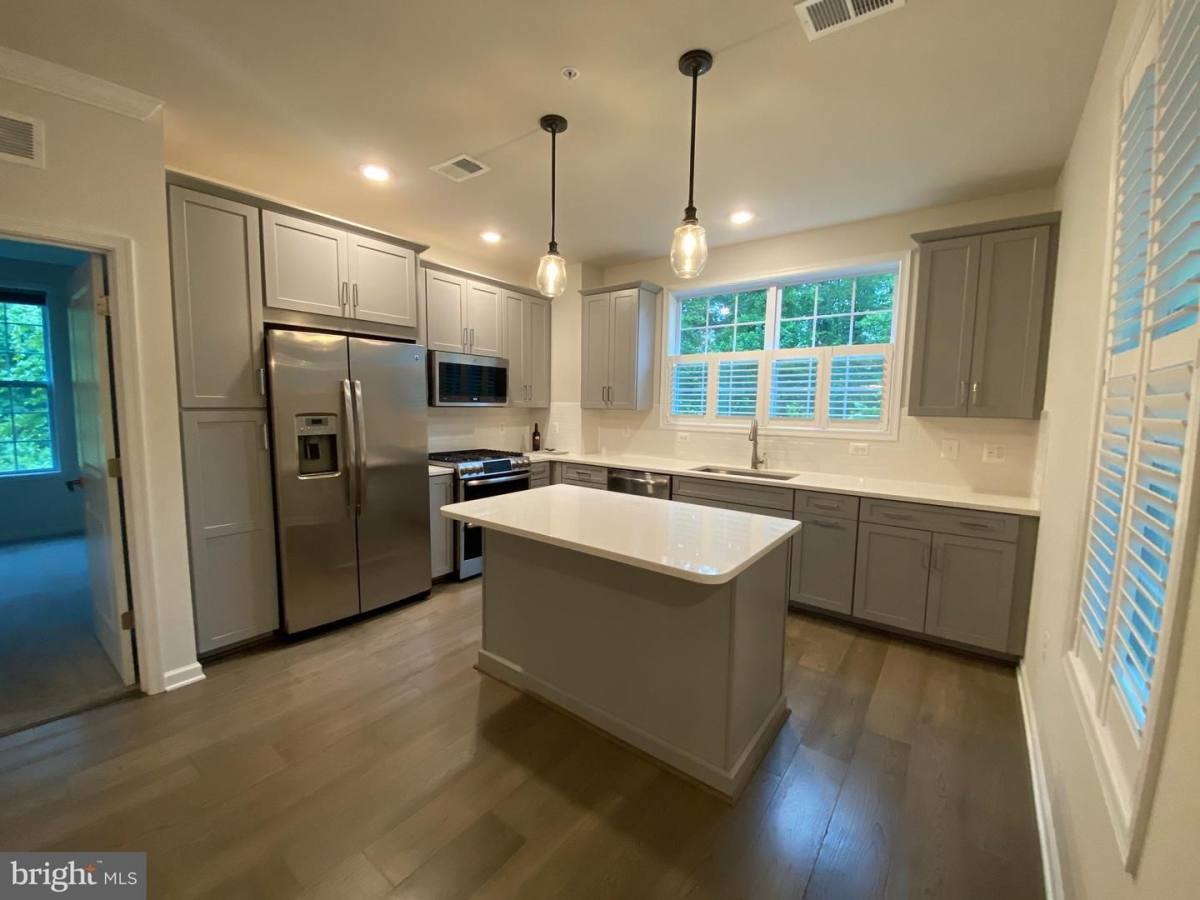 Condo for rent at 23215 Milltown Knoll Square, Ashburn, VA 20148