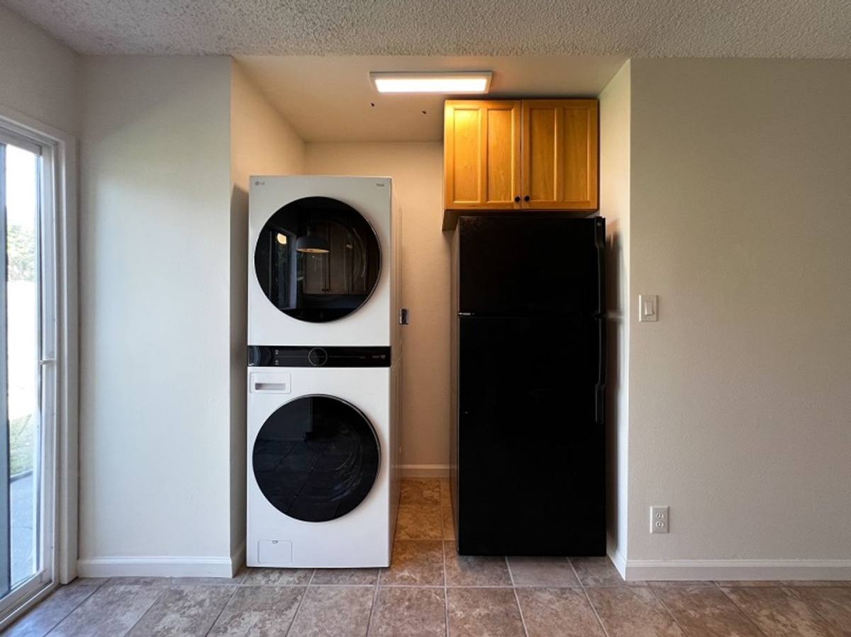Apartment for rent at 1107 Vallejo St, Napa, CA 94559