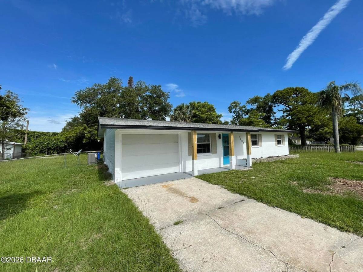 House for rent at 1008 Beulah Dr, Edgewater, FL 32132
