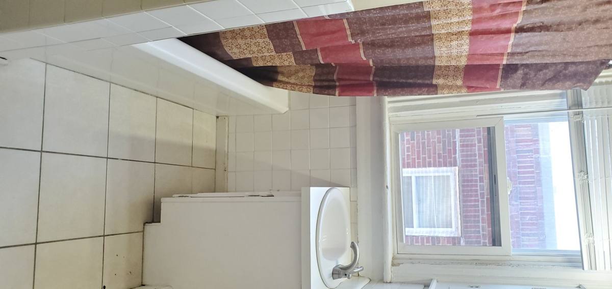 Apartment for rent at 404 S Webster, Green Bay, WI 54301