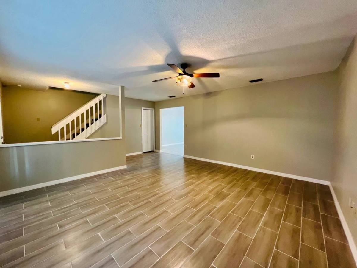 House for rent at 1610 Palm Leaf Dr, Brandon, FL 33510
