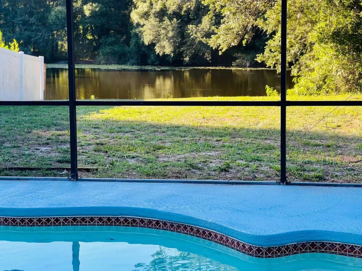 House for rent at 1610 Palm Leaf Dr, Brandon, FL 33510