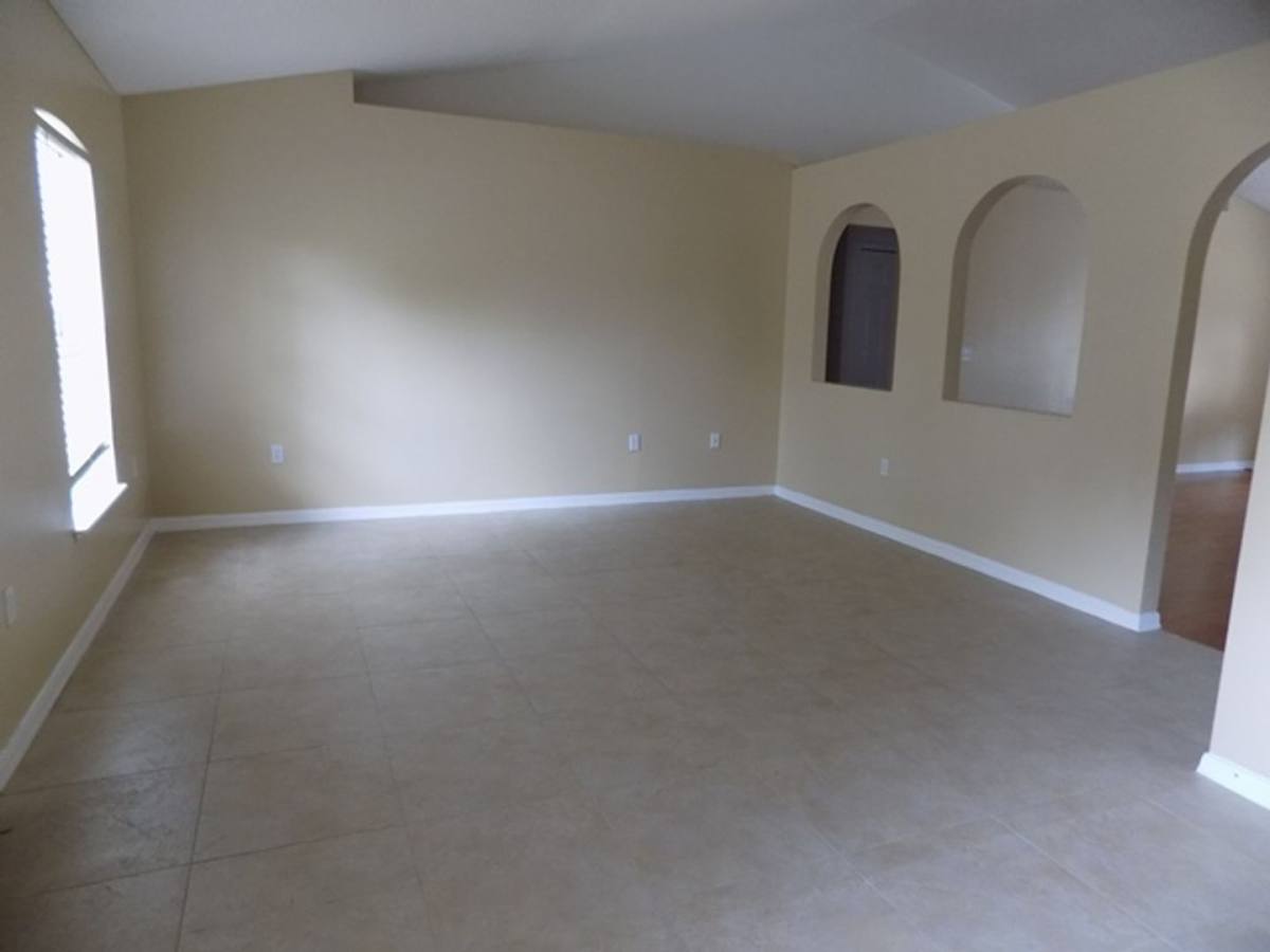 House for rent at 1411 S Mary St, Eustis, FL 32726