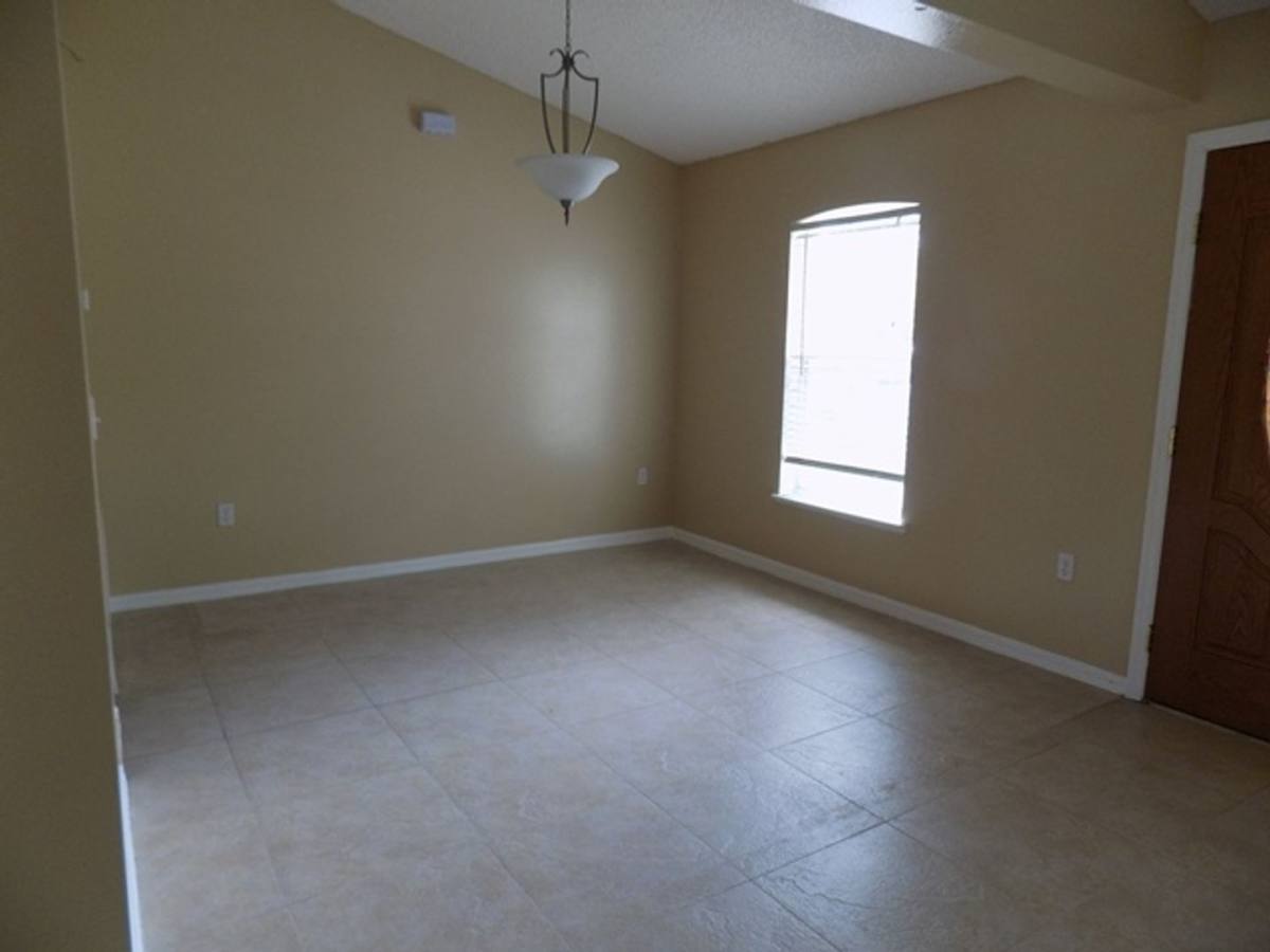 House for rent at 1411 S Mary St, Eustis, FL 32726