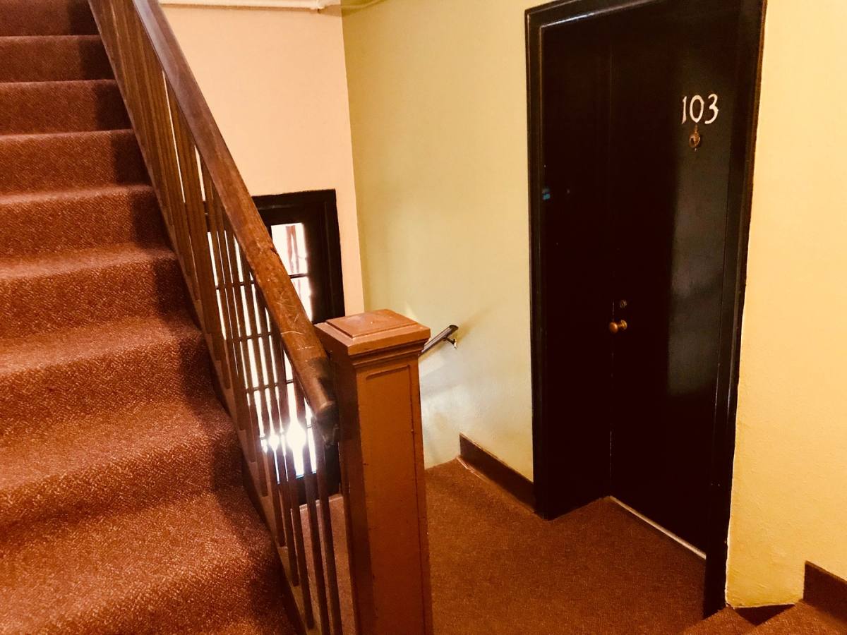 Apartment for rent at 460 Winnetka Ave, Winnetka, IL 60093