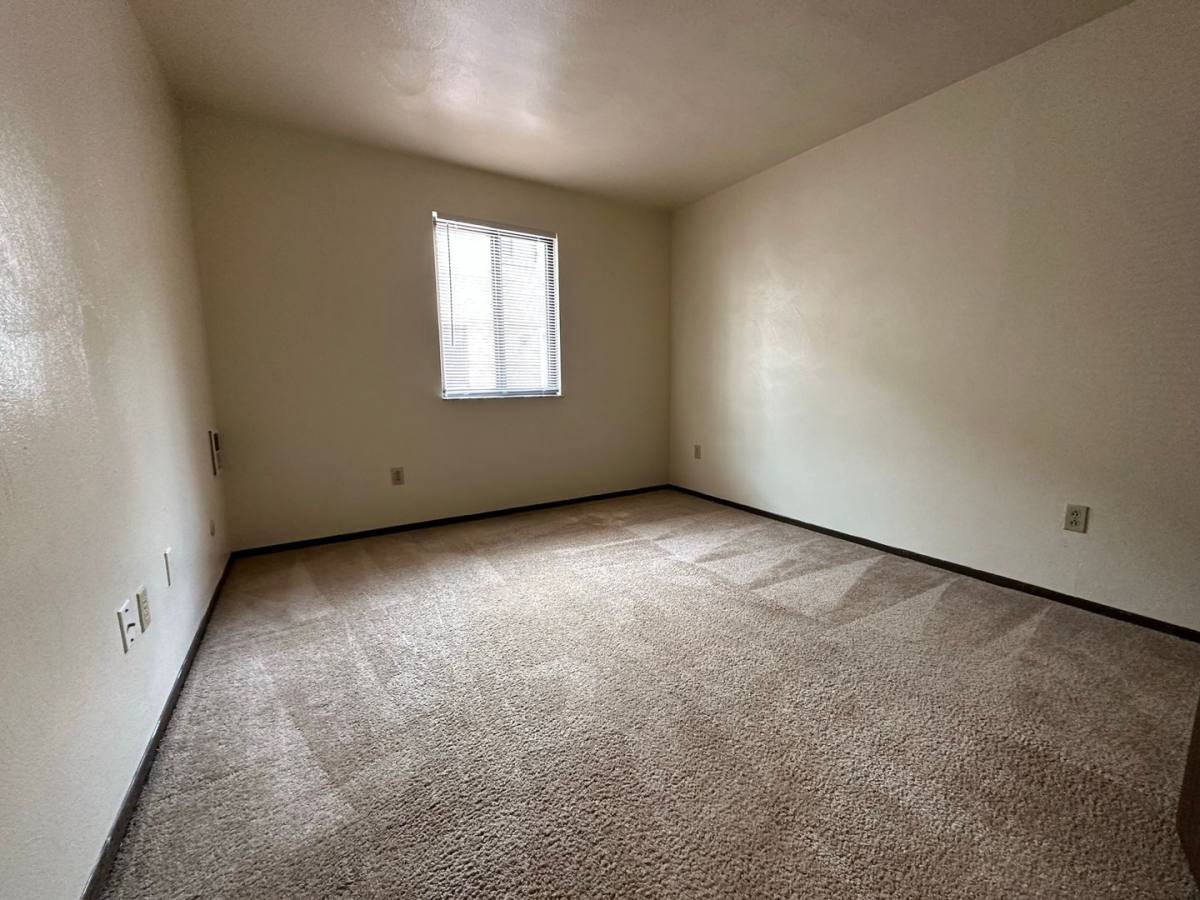 Apartment for rent at 607 Kellywood Manor, New Kensington, PA 15068