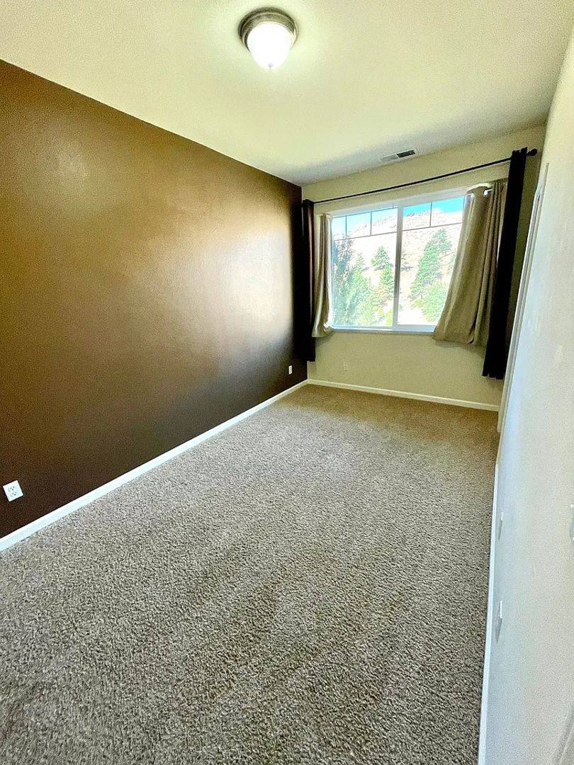 Condo for rent at 645 Madeline Jane Lane, Reno, NV 89503