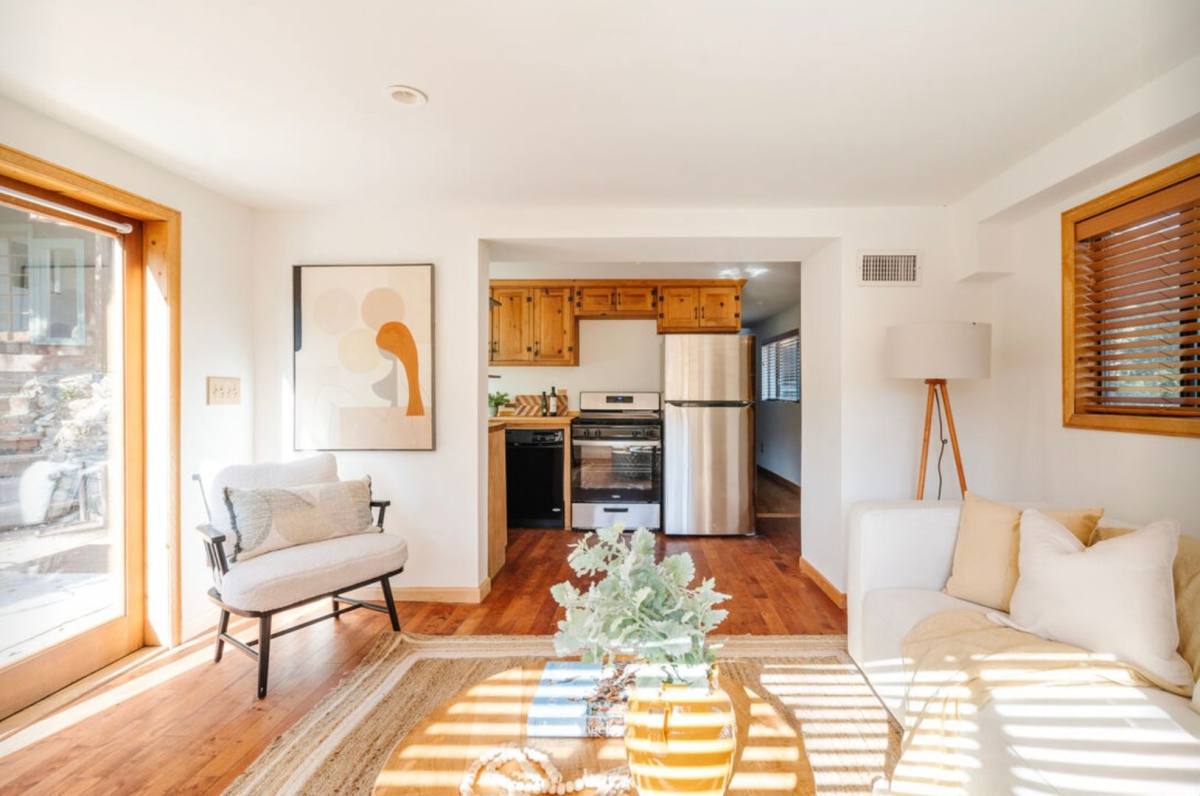House for rent at 517 Canon View Trail, Topanga, CA 90290