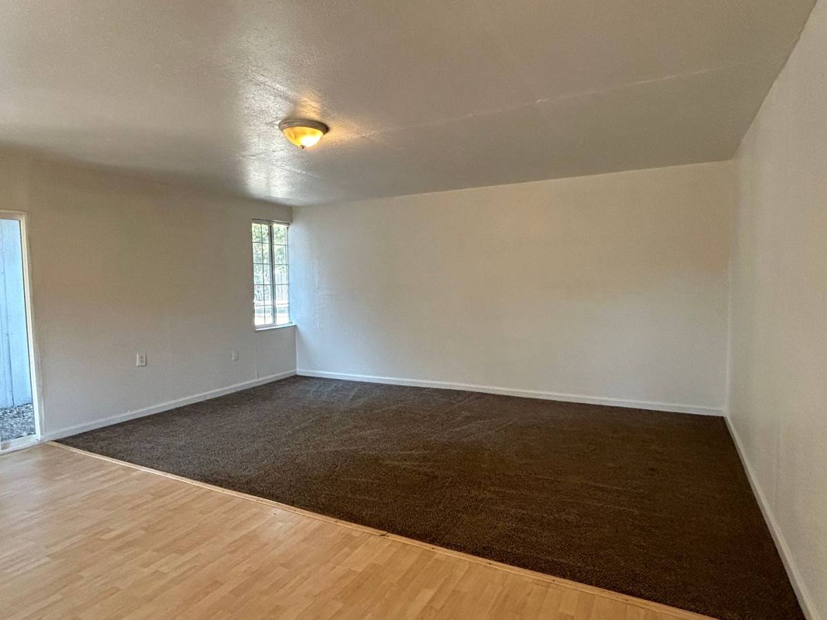 House for rent at 7252 Lincoln Blvd, Palermo, CA 95968