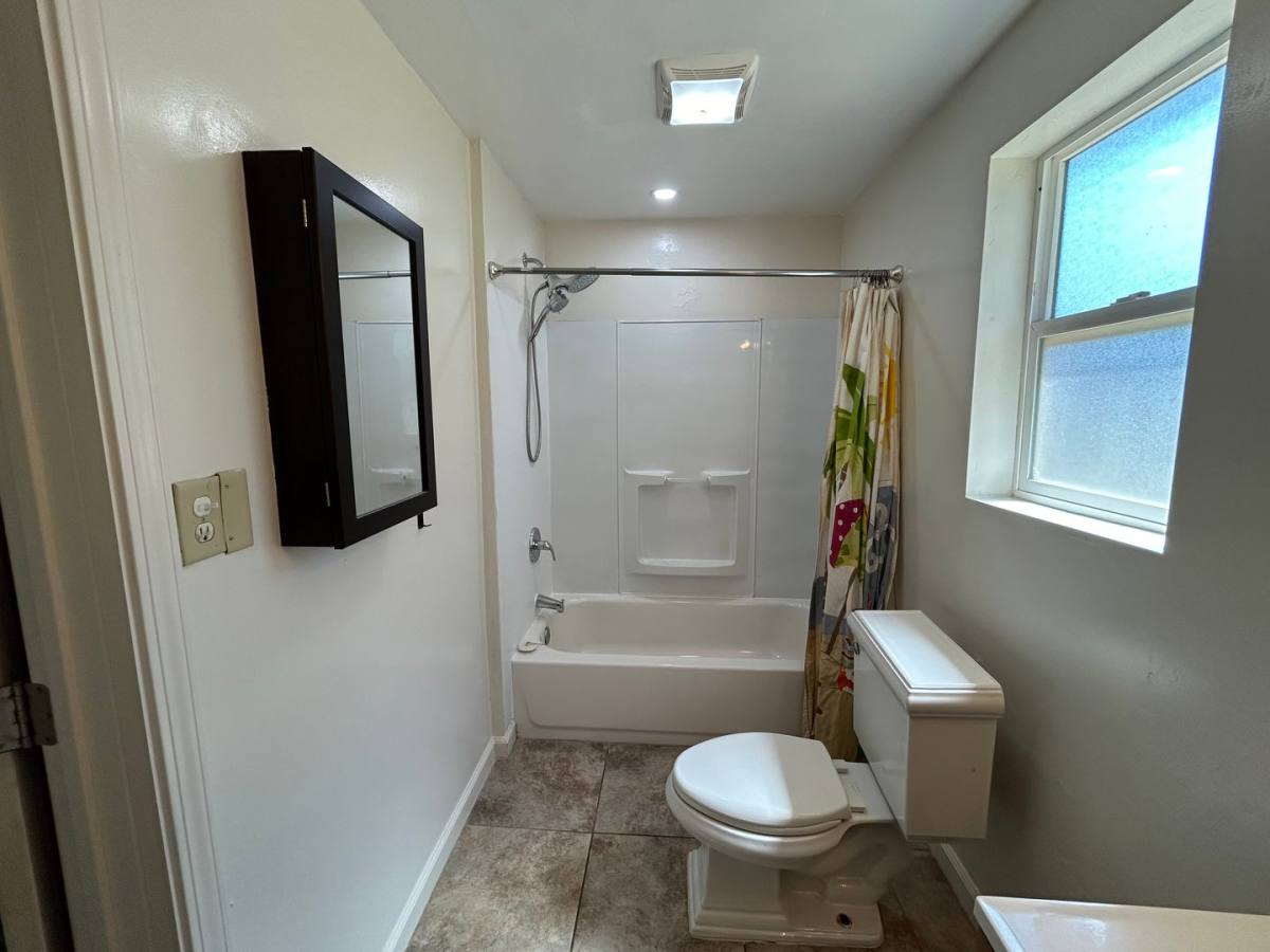 House for rent at 7252 Lincoln Blvd, Palermo, CA 95968