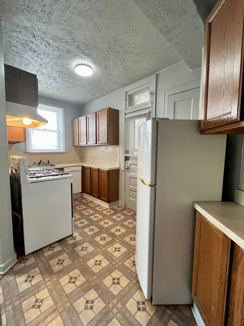 Apartment for rent at 2221 Jones St, Omaha, NE 68102