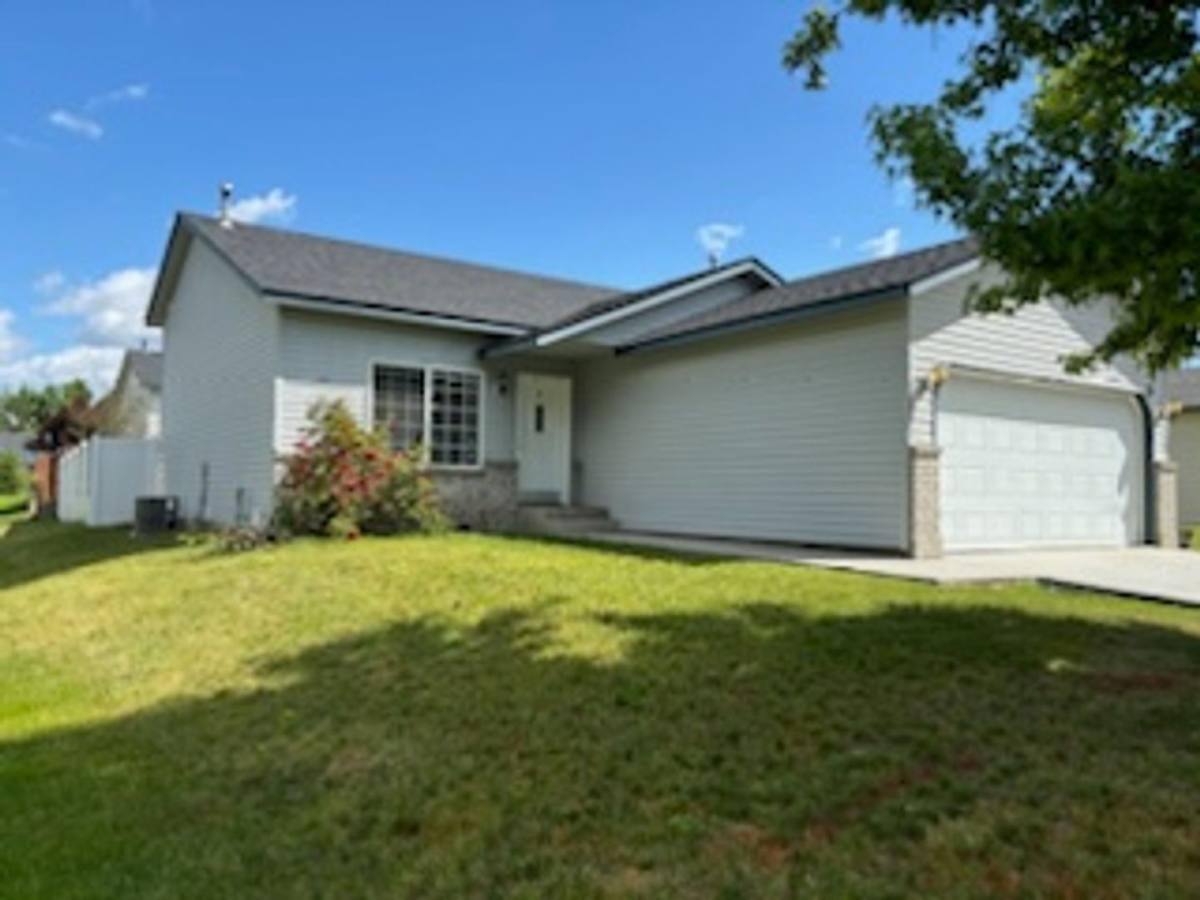 House for rent at 2581 W Grenoble Lane, Coeur D Alene, ID 83815