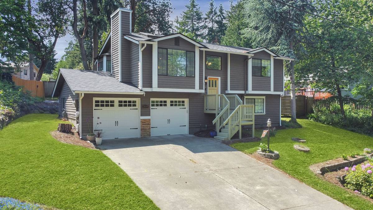 House for rent at 310 View Rd, Steilacoom, WA 98388