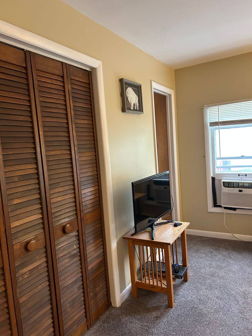 Apartment for rent at 35 Lawrence St, Oswego, NY 13126